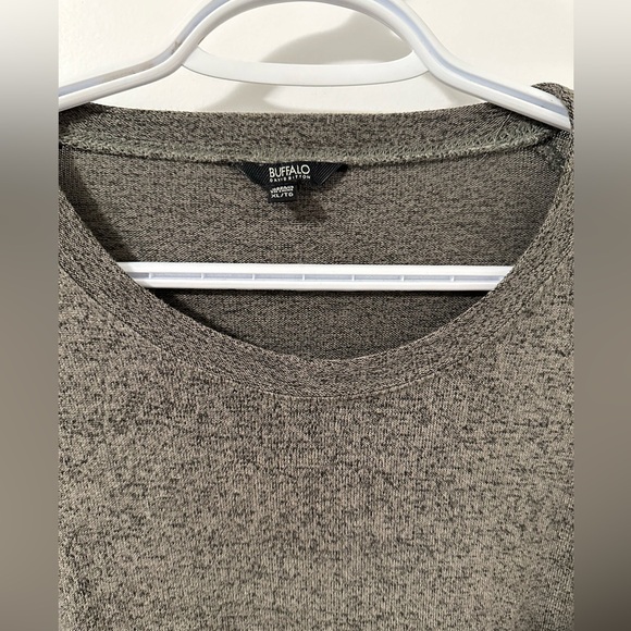Buffalo David Bitton Muted Green Lightweight Long sleeve top, Women’s size XL - Picture 3 of 3